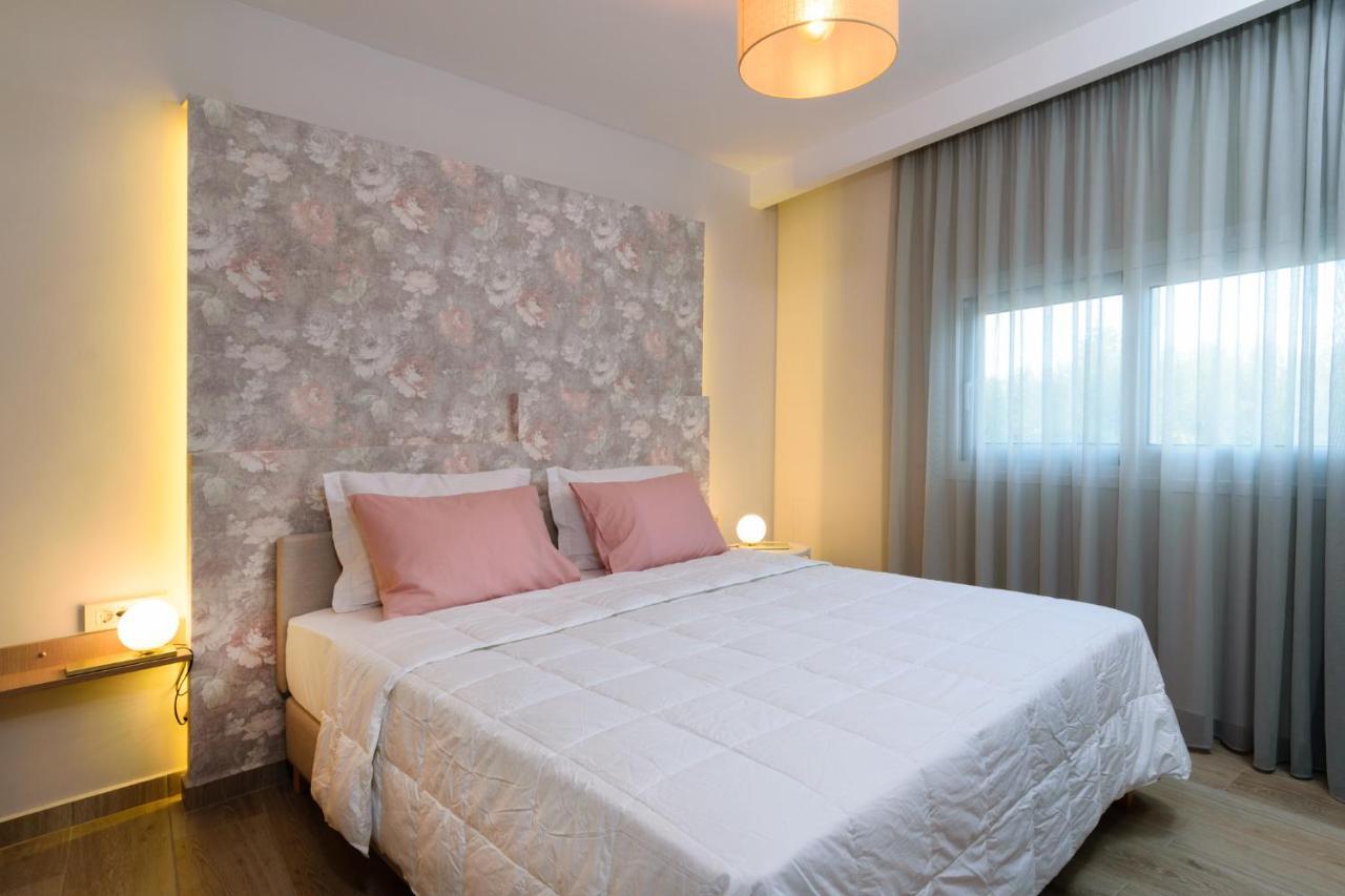 Iliana Apartments ฟาลาซาร์นา ภายนอก รูปภาพ