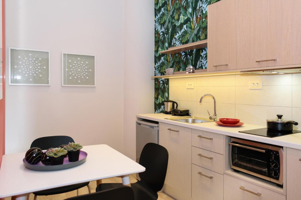Iliana Apartments ฟาลาซาร์นา ภายนอก รูปภาพ