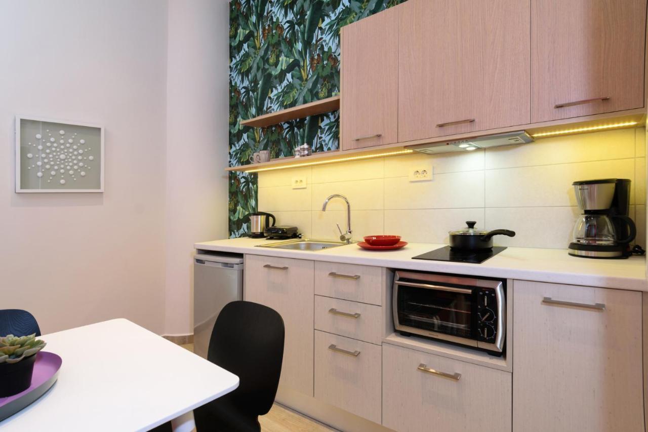 Iliana Apartments ฟาลาซาร์นา ภายนอก รูปภาพ