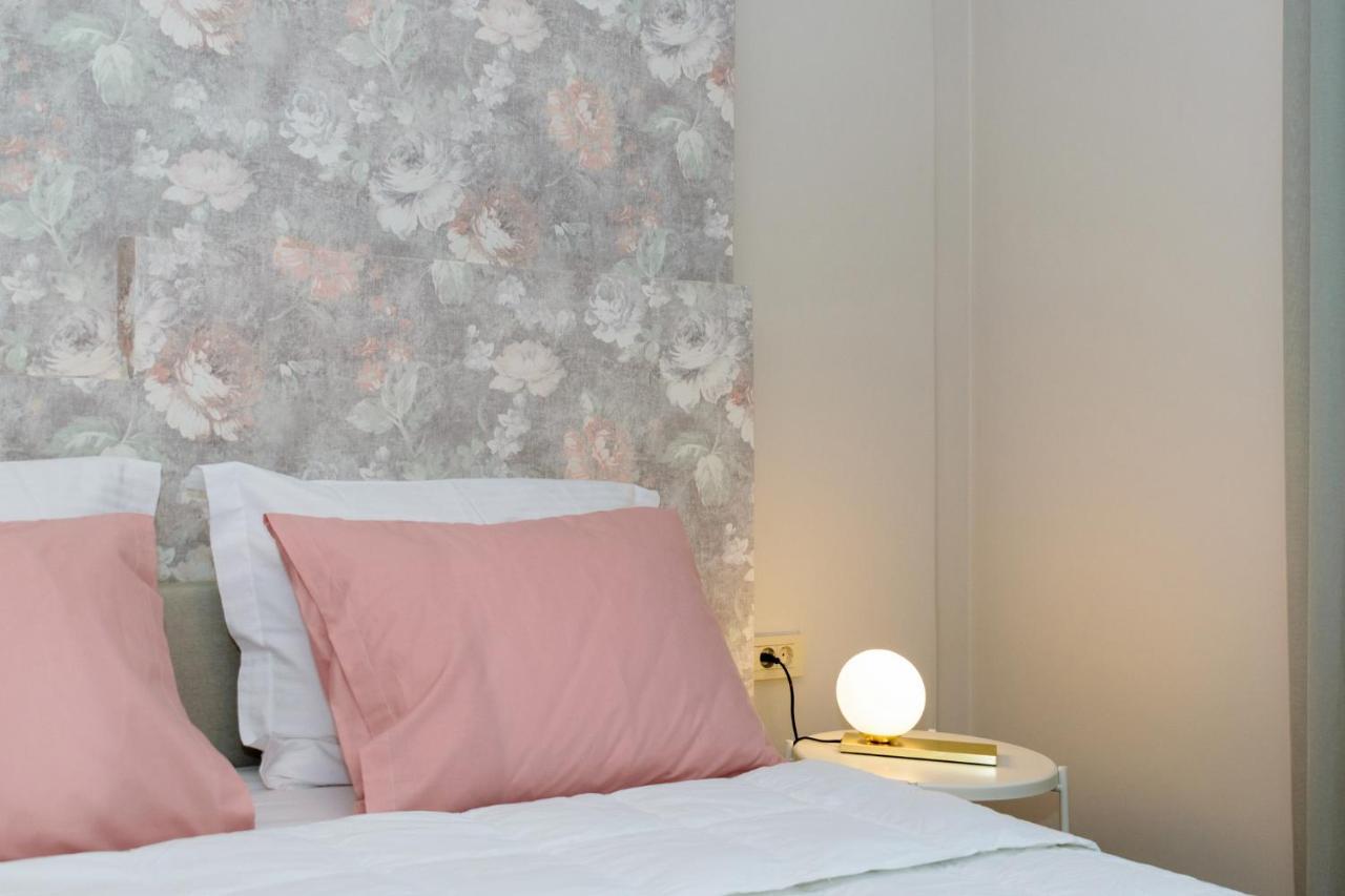 Iliana Apartments ฟาลาซาร์นา ภายนอก รูปภาพ