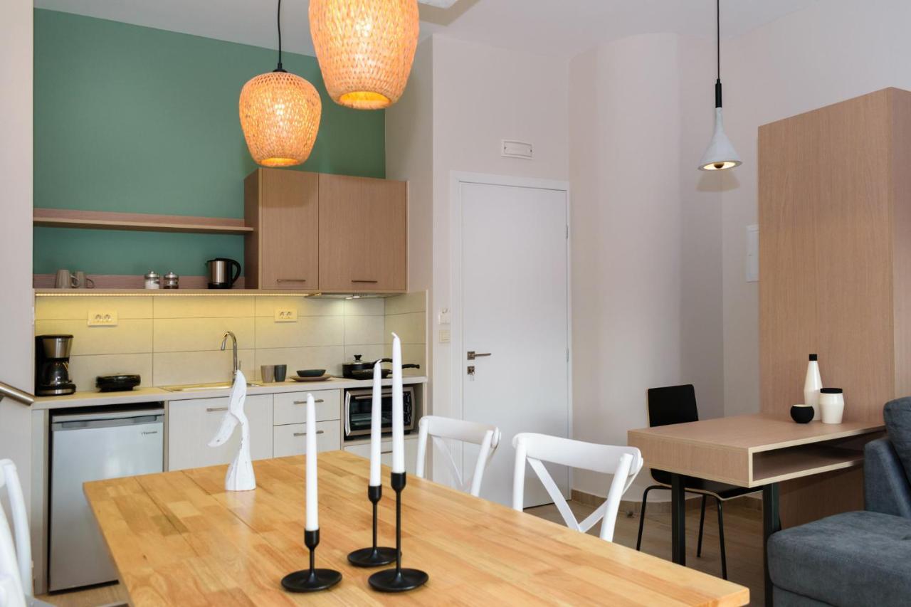 Iliana Apartments ฟาลาซาร์นา ภายนอก รูปภาพ